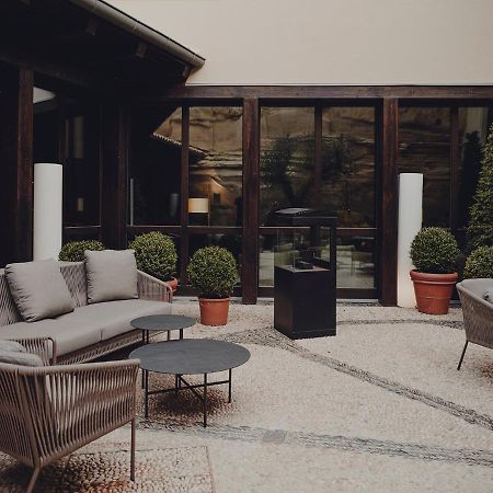 Hotel Santa Maria Briones Zewnętrze zdjęcie