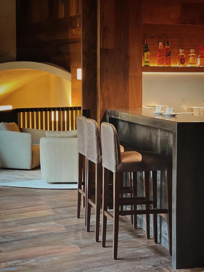Hotel Santa Maria Briones Zewnętrze zdjęcie