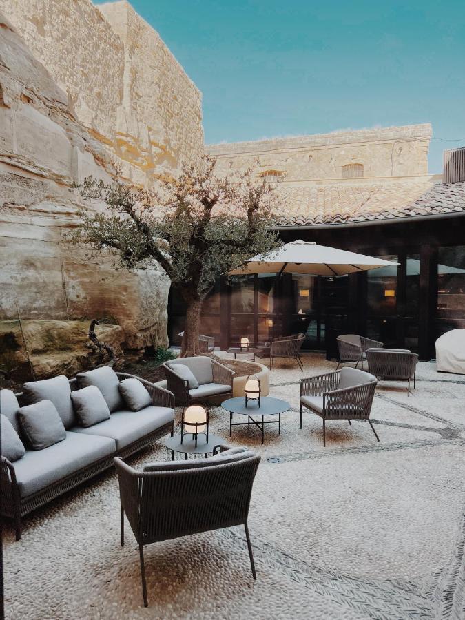 Hotel Santa Maria Briones Zewnętrze zdjęcie