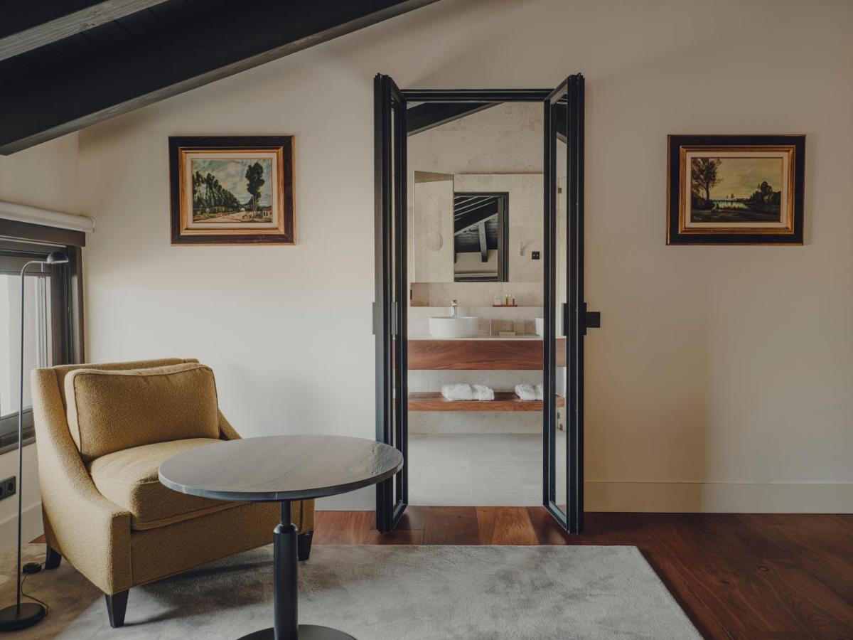 Hotel Santa Maria Briones Zewnętrze zdjęcie