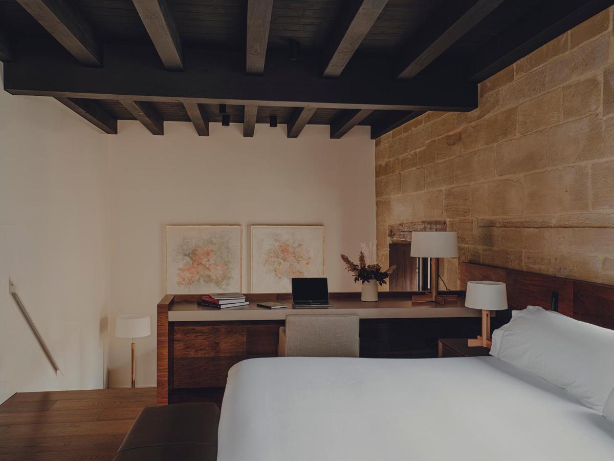 Hotel Santa Maria Briones Zewnętrze zdjęcie