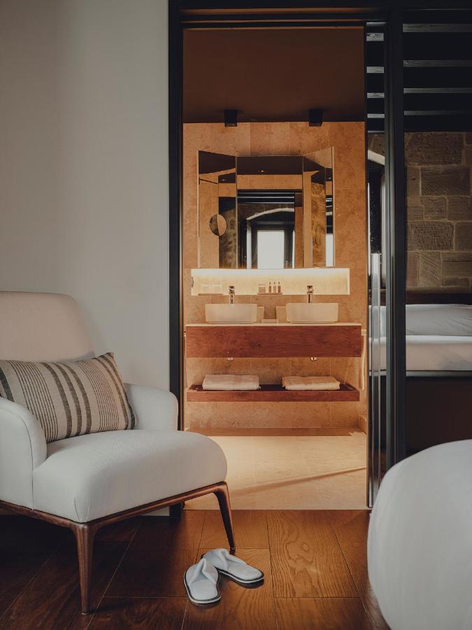 Hotel Santa Maria Briones Zewnętrze zdjęcie