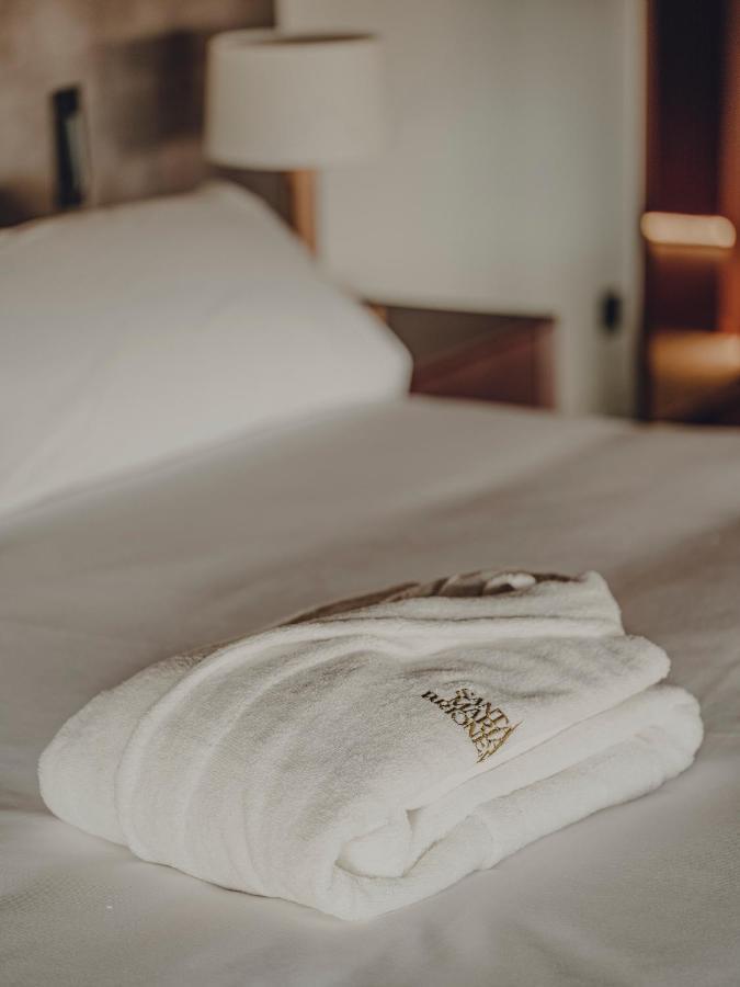 Hotel Santa Maria Briones Zewnętrze zdjęcie