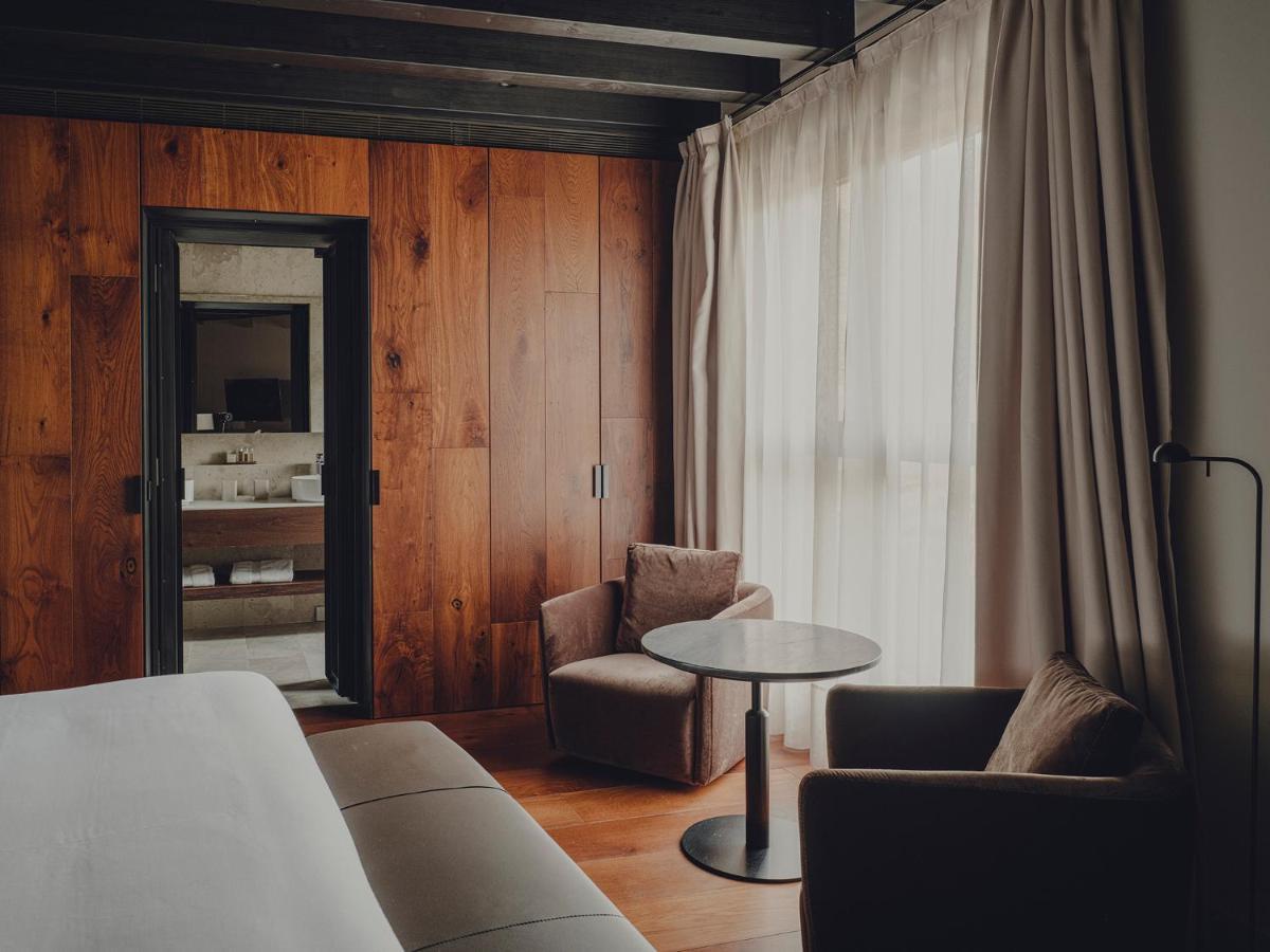 Hotel Santa Maria Briones Zewnętrze zdjęcie