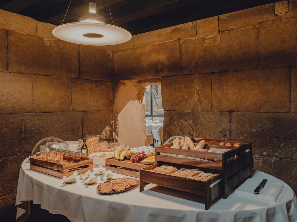Hotel Santa Maria Briones Zewnętrze zdjęcie